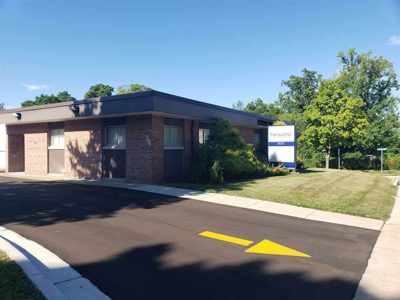 813 Michigan Ave - Photo 1