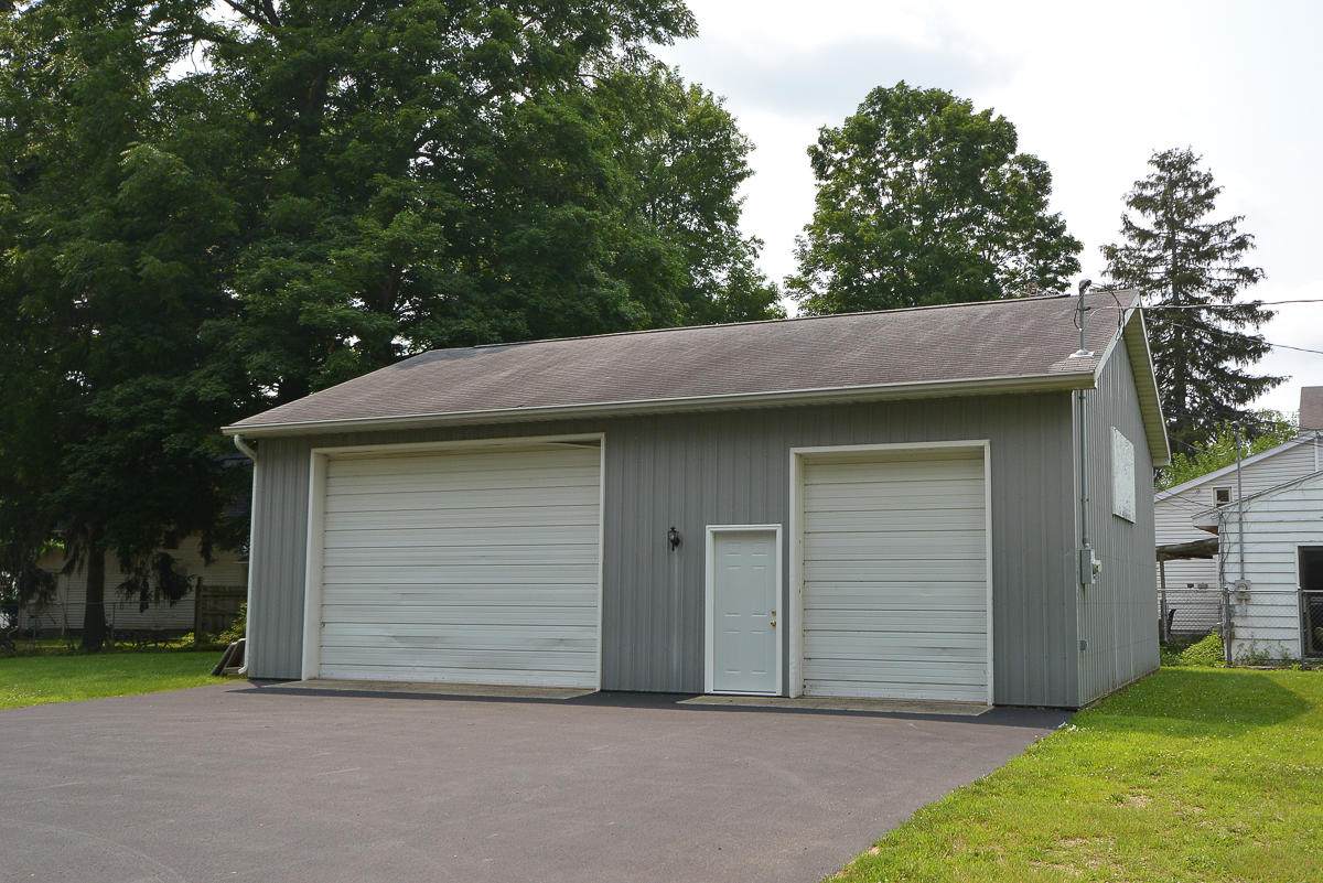 712 Michigan Avenue - Photo 1
