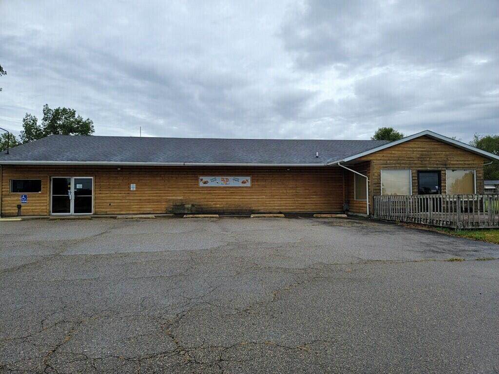 250 W Chicago Road - Photo 1