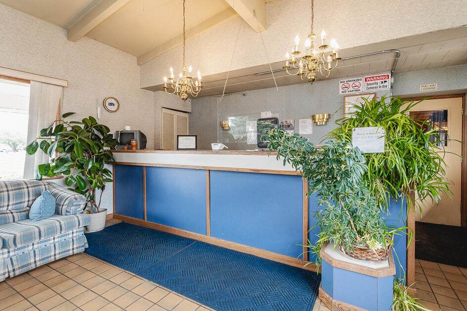 1445 Chicago Boulevard - Photo 1