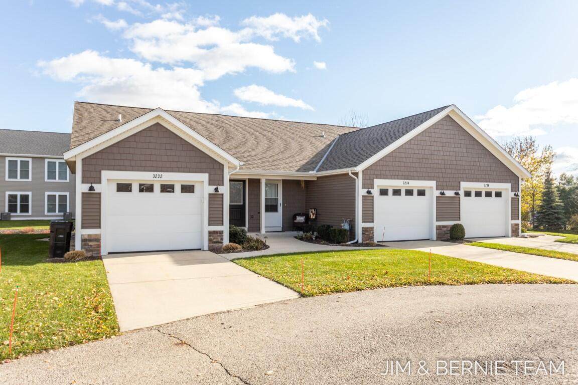 3232 Birch Creek Court - Photo 1