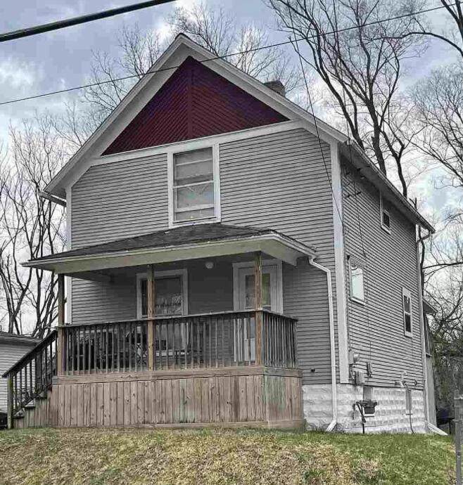 321 Robinson Street - Photo 1
