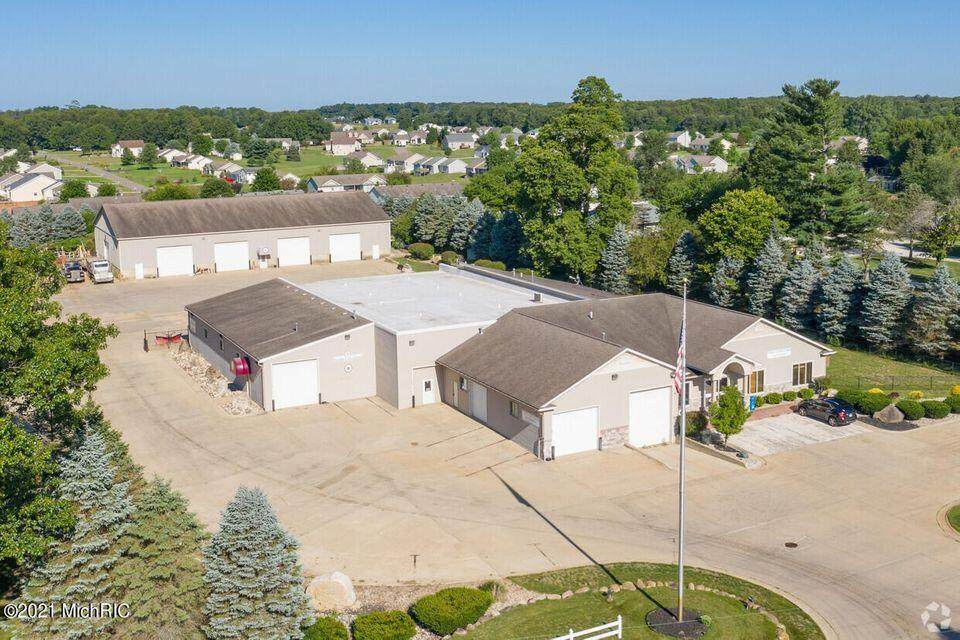 48962 24th Street - Photo 1
