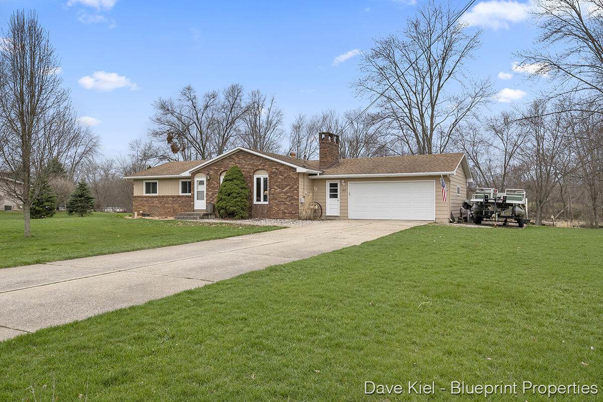 7055 Bouman Drive - Photo 1
