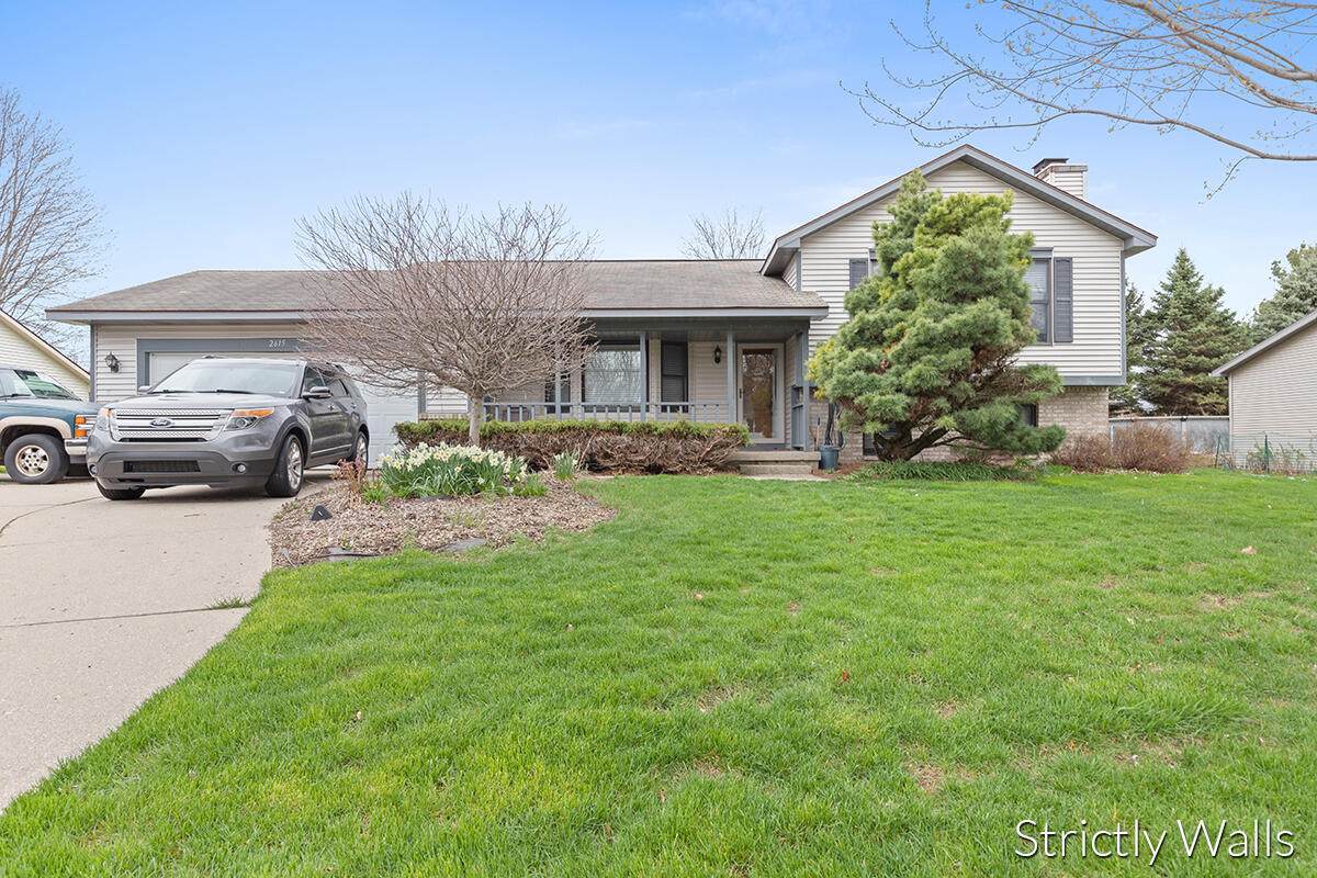 2615 Leffingwell Avenue - Photo 1