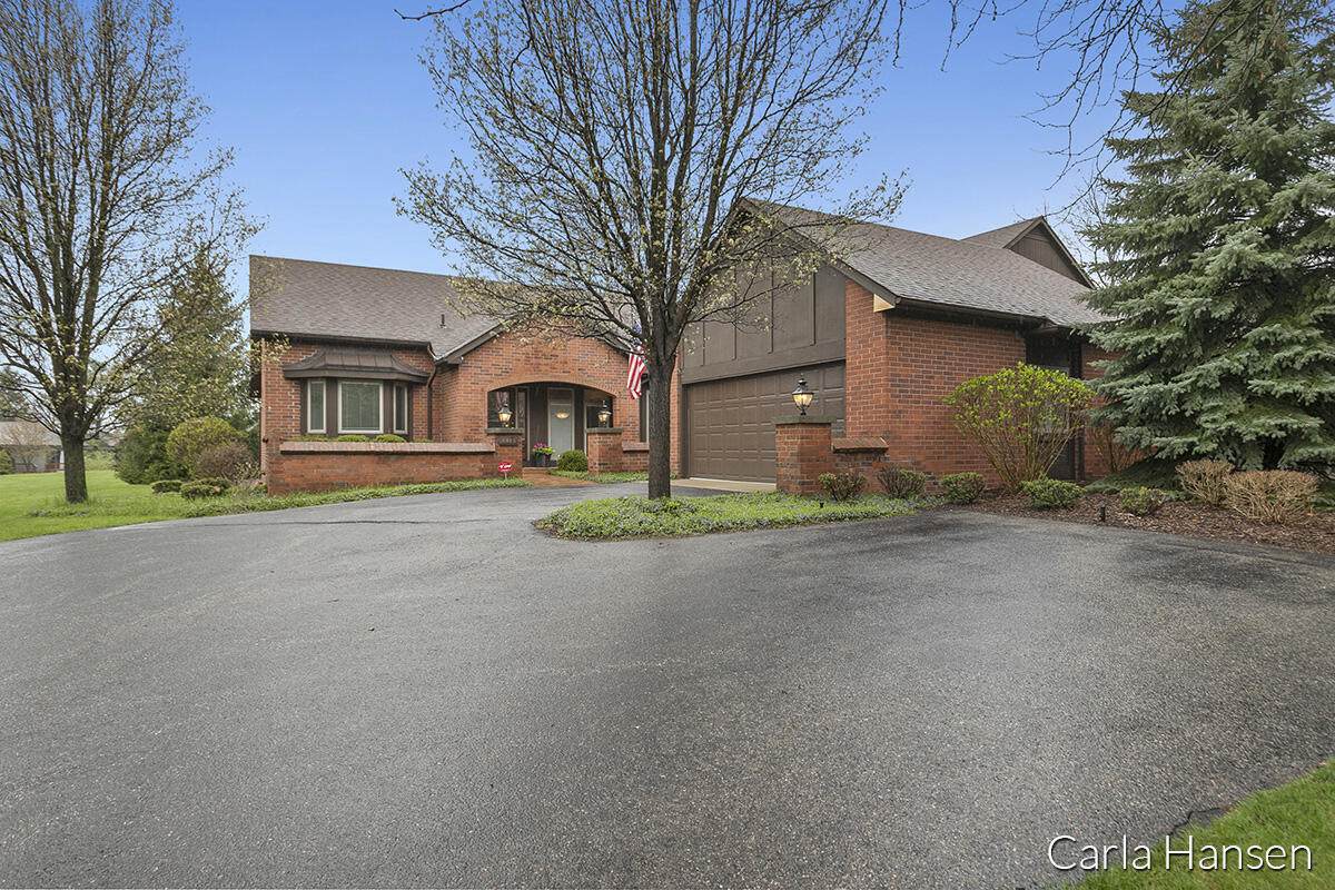 6043 Gatehouse Drive - Photo 1
