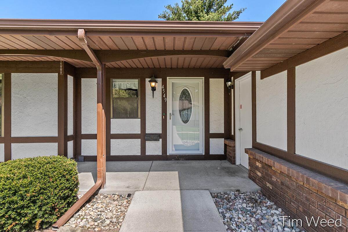 4549 Bekinshire Drive - Photo 1
