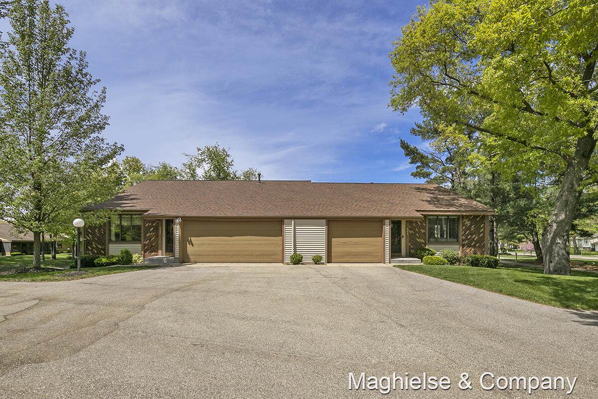 435 Arthur Avenue - Photo 1