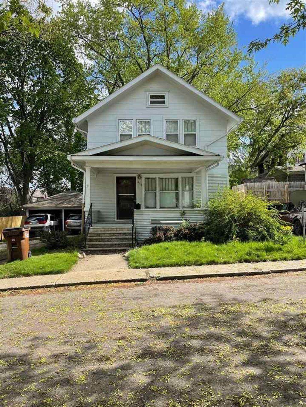411 Demay Court - Photo 1