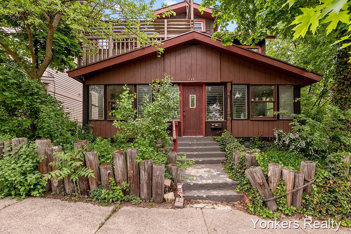 125 Newberry Street - Photo 1