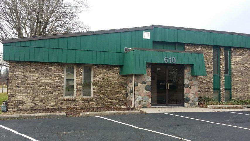 610 Butternut Drive - Photo 1