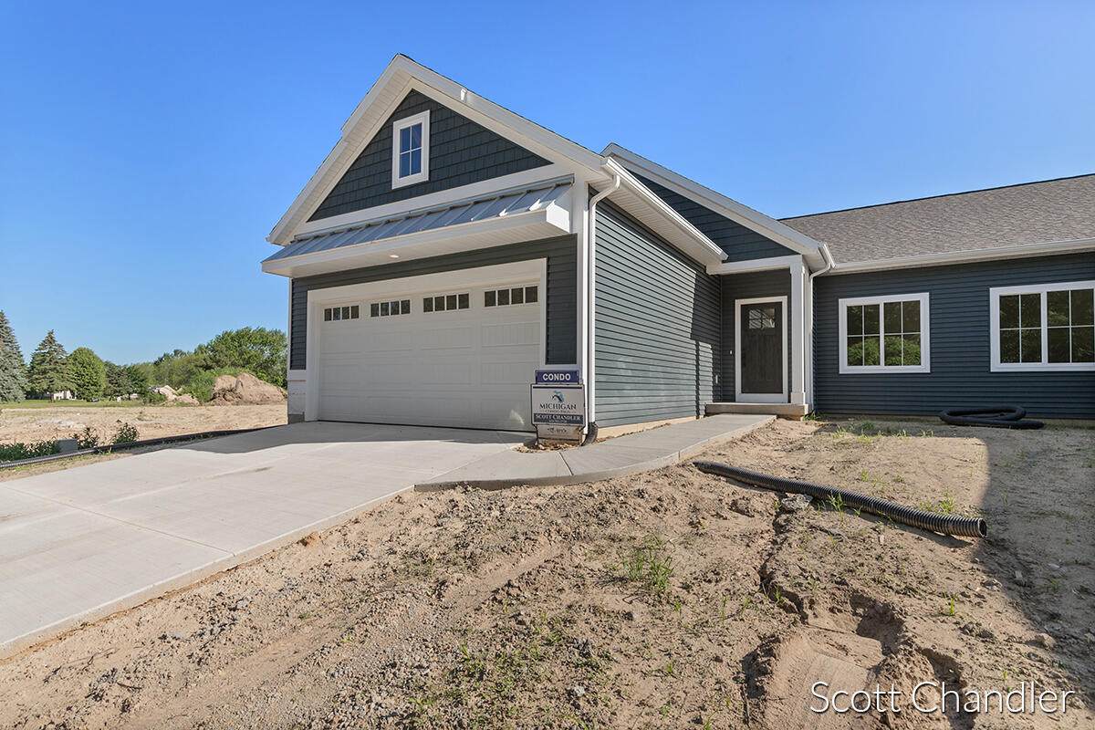 1179 Gleneagle Trail - Photo 1