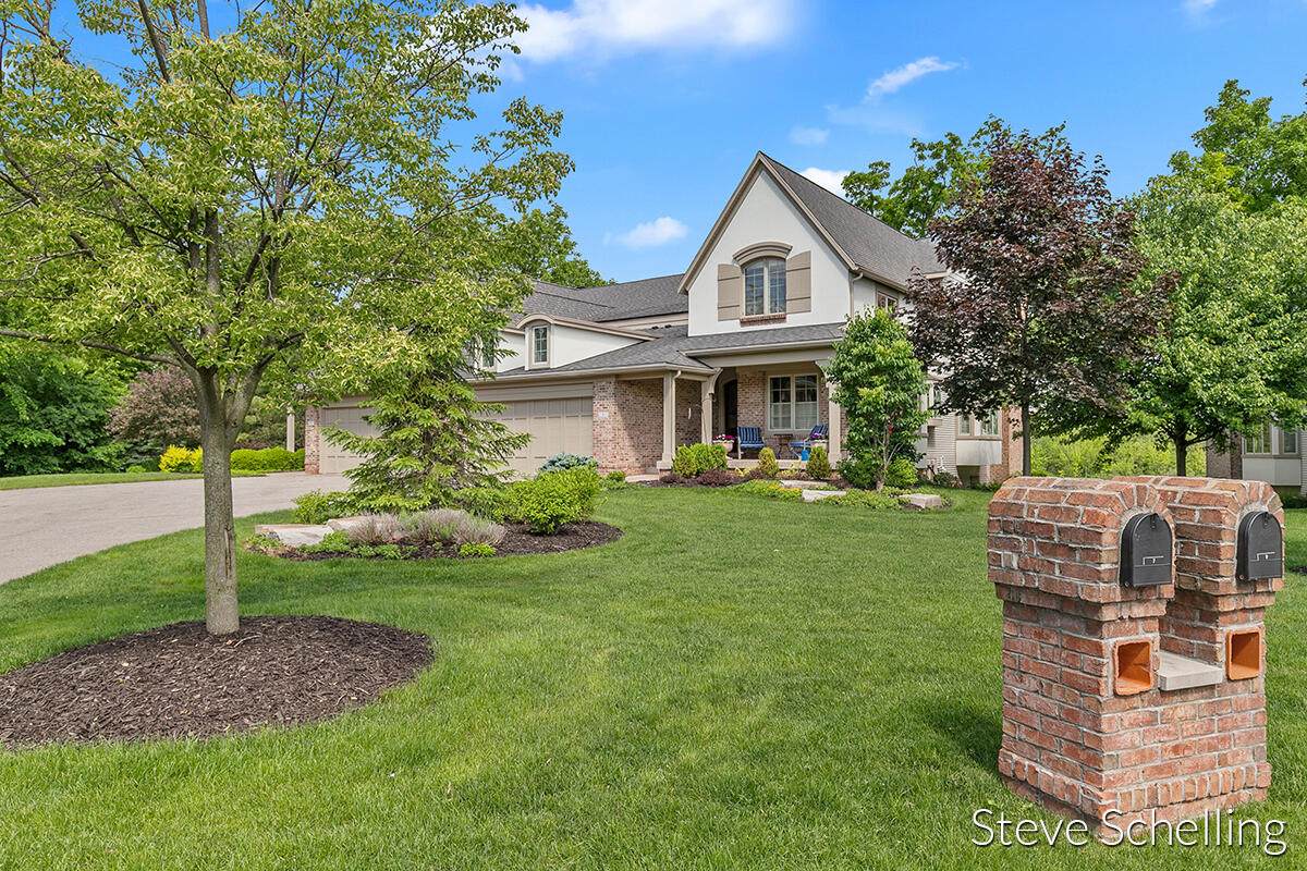 9 Peartree Lane - Photo 1
