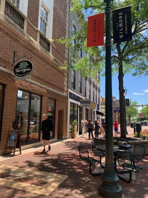 223 Kalamazoo Mall - Photo 1
