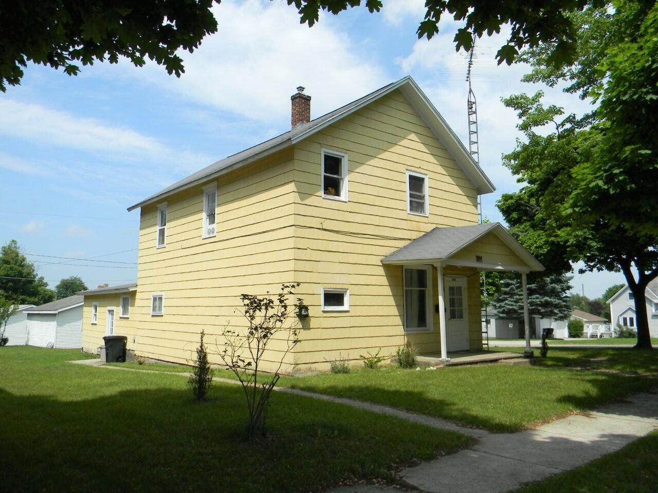 409 Fourth Street - Photo 1