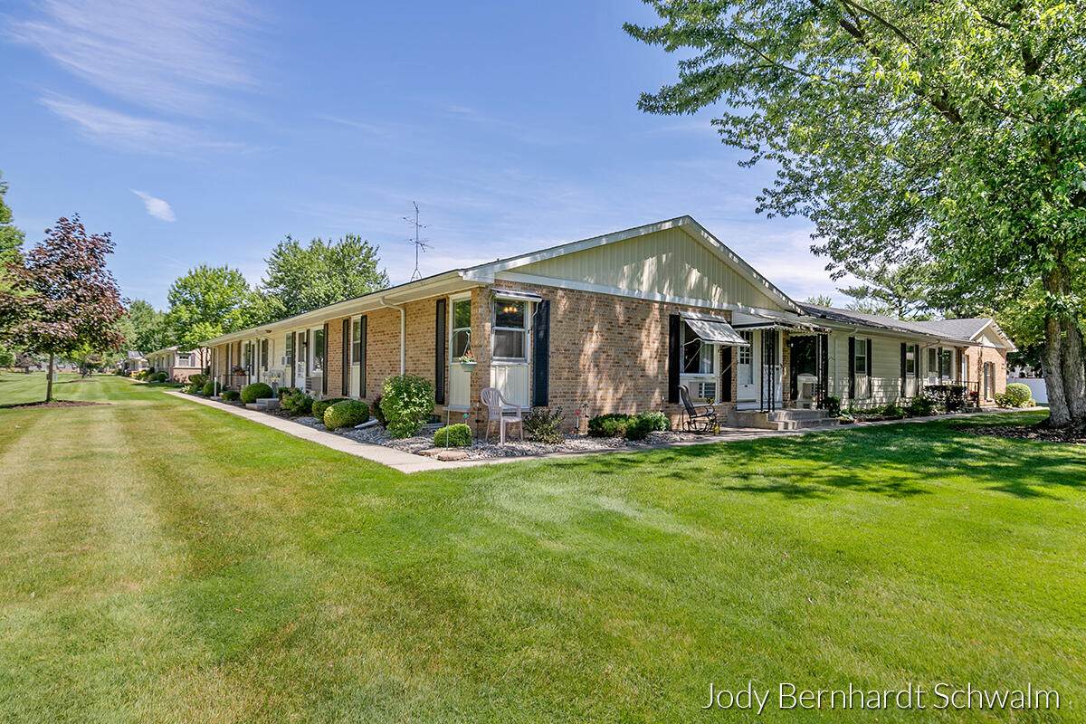 647 Blue Ash Drive - Photo 1