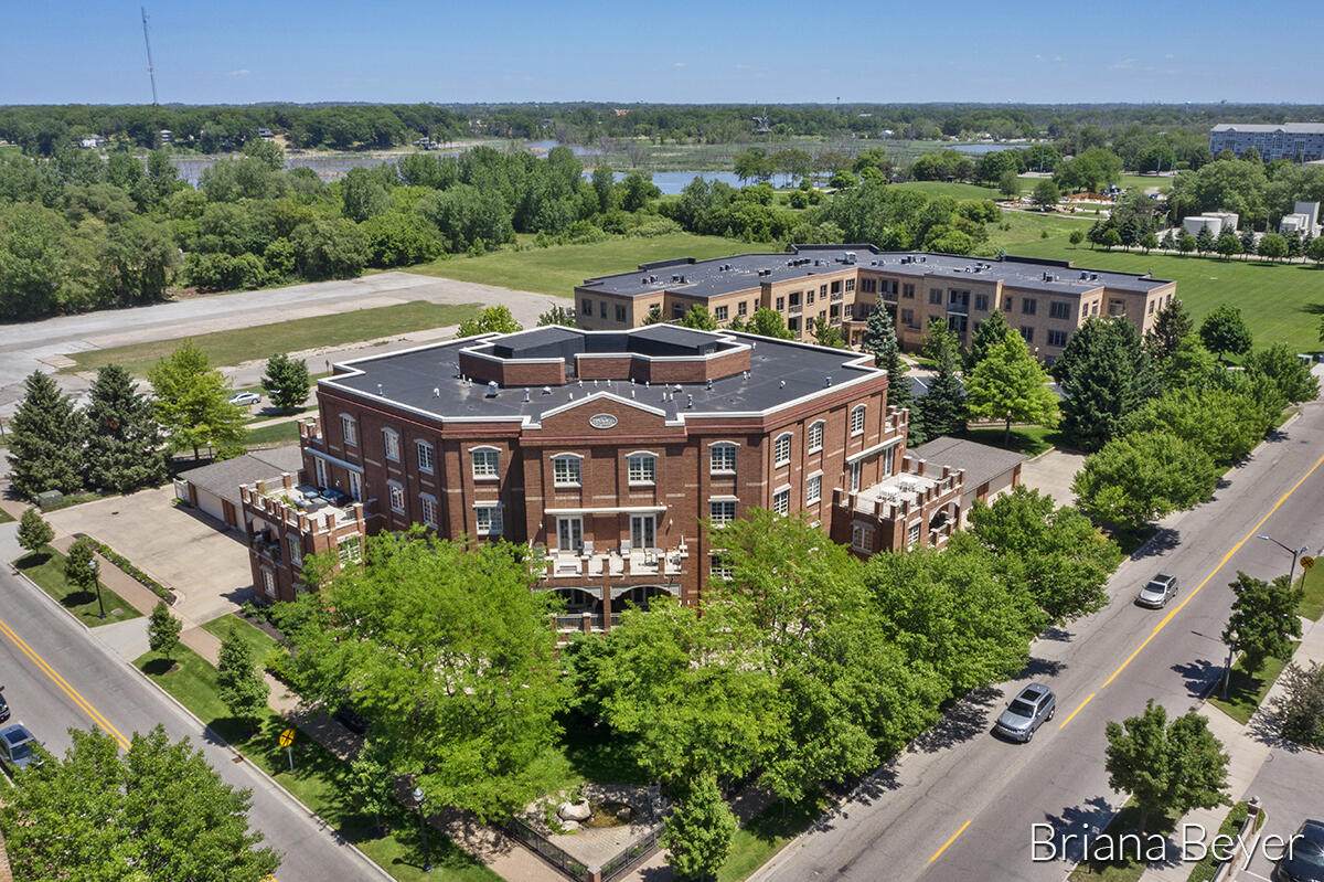 141 Central Avenue - Photo 1