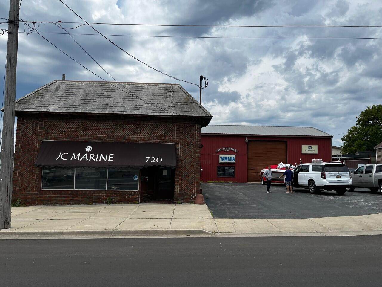 720 Washington Avenue - Photo 1