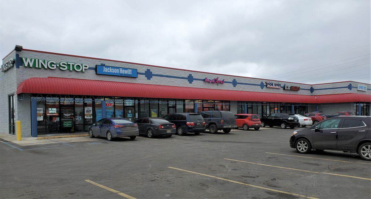 1390 Mall Drive - Photo 1
