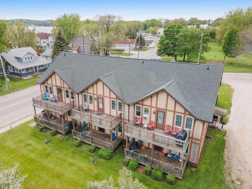 5098 Main Street - Photo 1