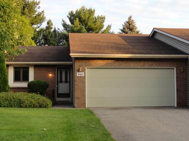 940 Laketown Drive - Photo 1