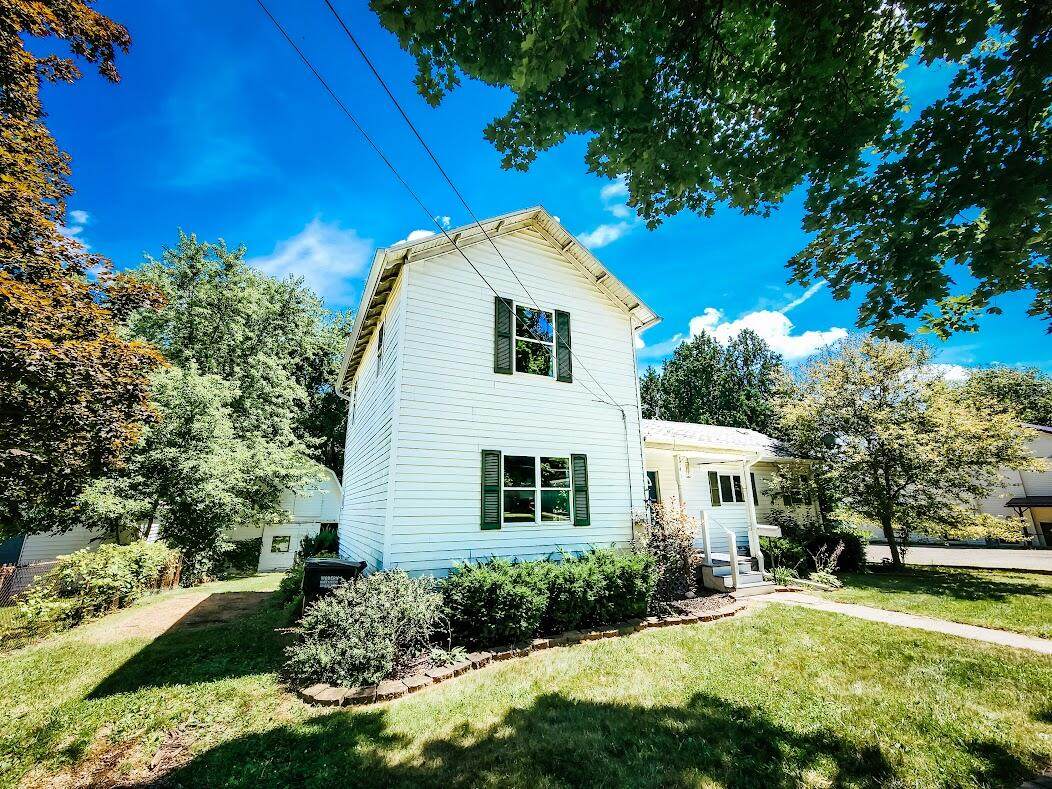 141 West Street - Photo 1