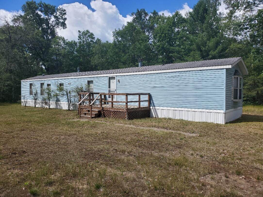 3185 James Road - Photo 1