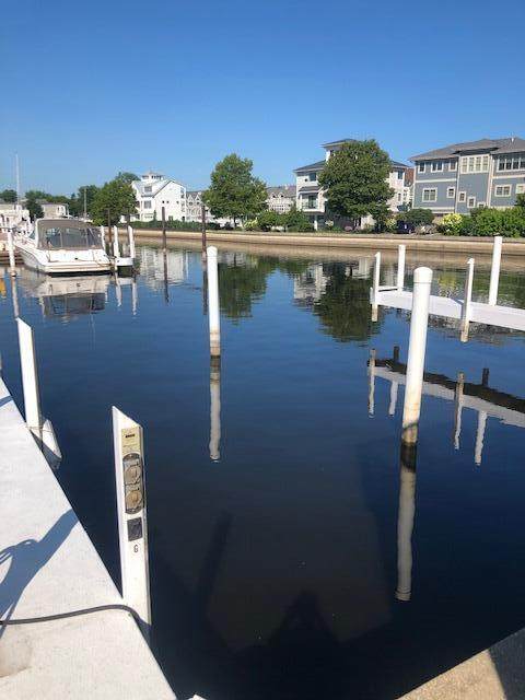 121 Lighthouse Point - Photo 1