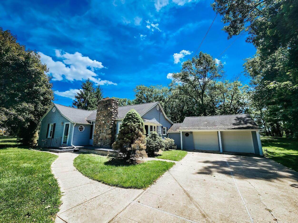 222 Barber Drive - Photo 1