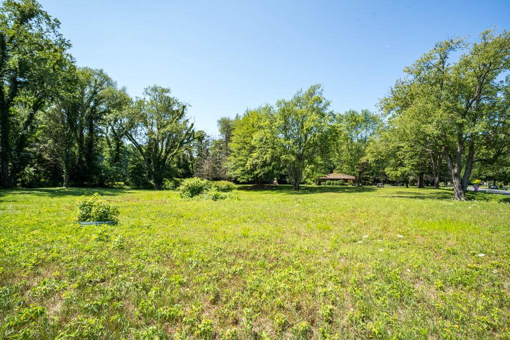 Riverbend Drive - Photo 1