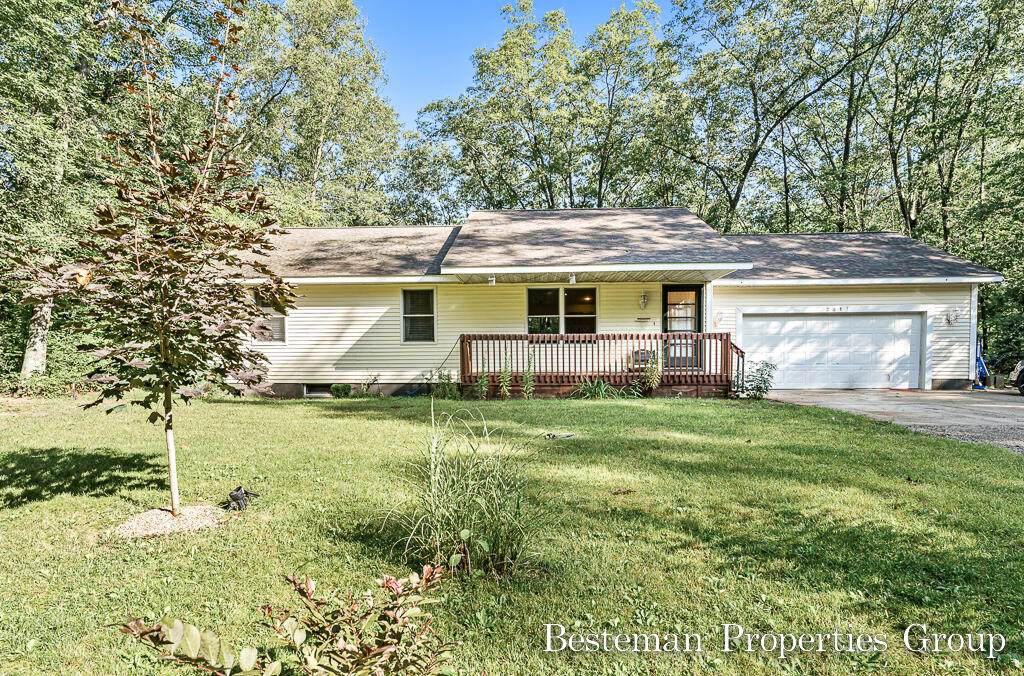 281 Hawthorne Road - Photo 1