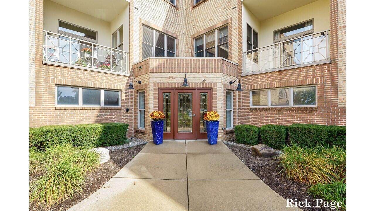 29 6th Street - Photo 1