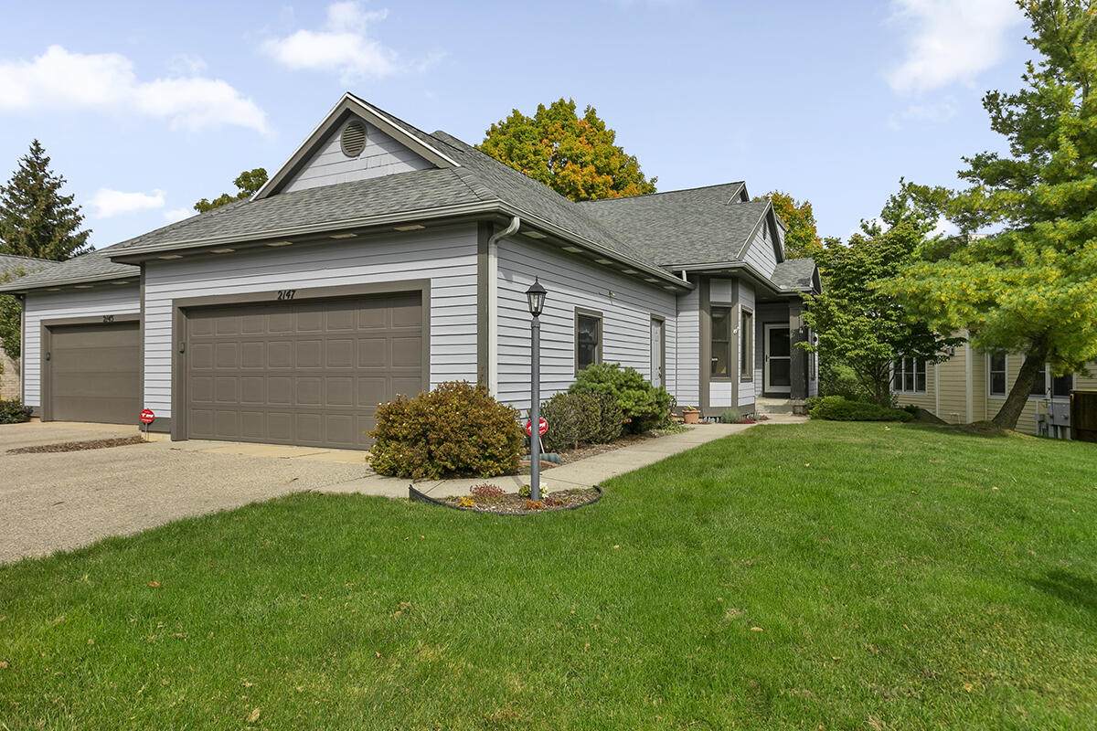 2147 Tree Ridge Drive - Photo 1