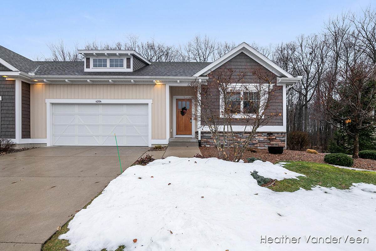 4204 Cottage Trail - Photo 1