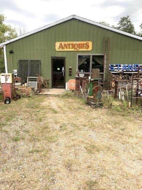 421 Muenscher Street - Photo 1