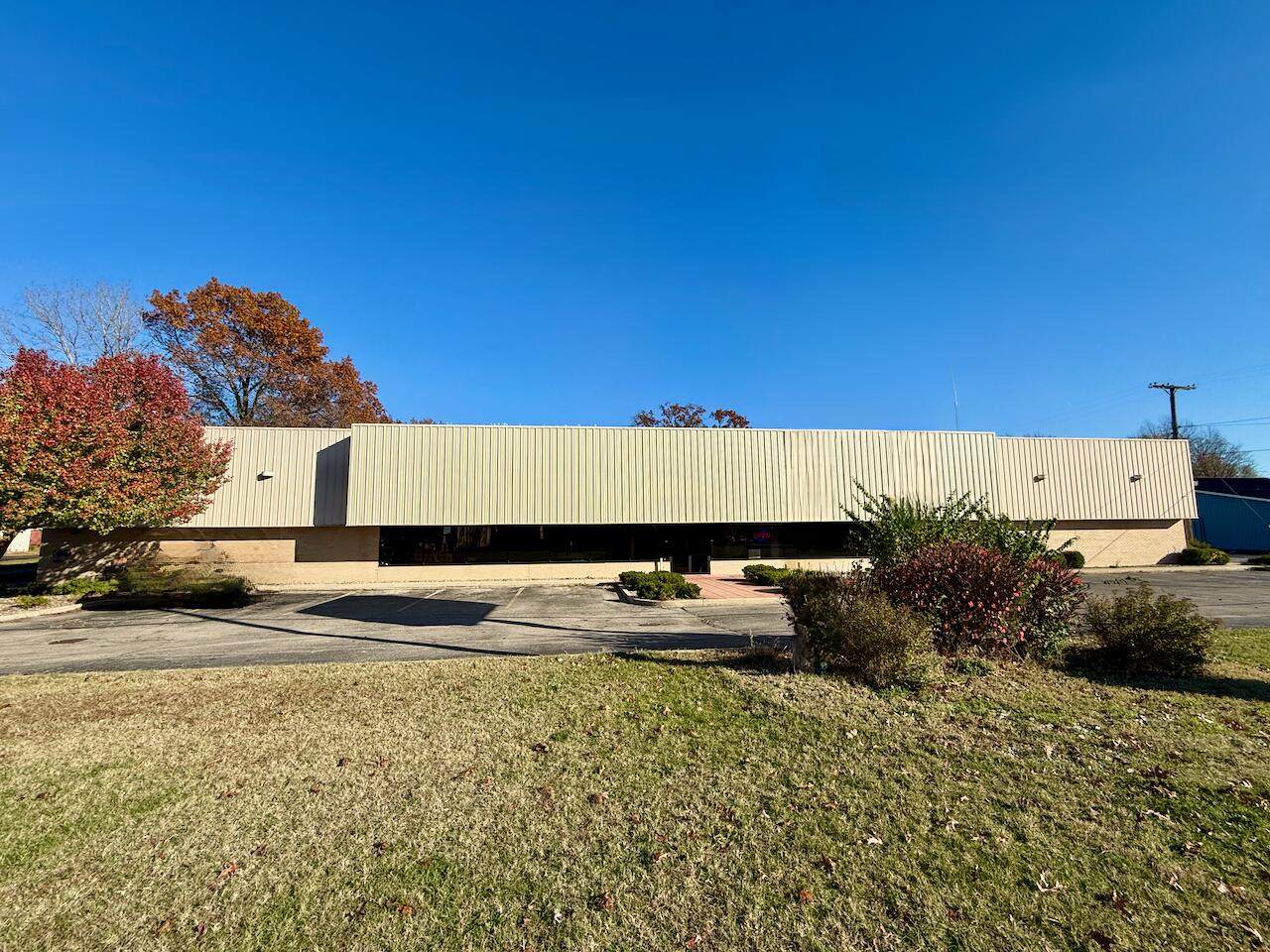 2439 11th Street - Photo 1