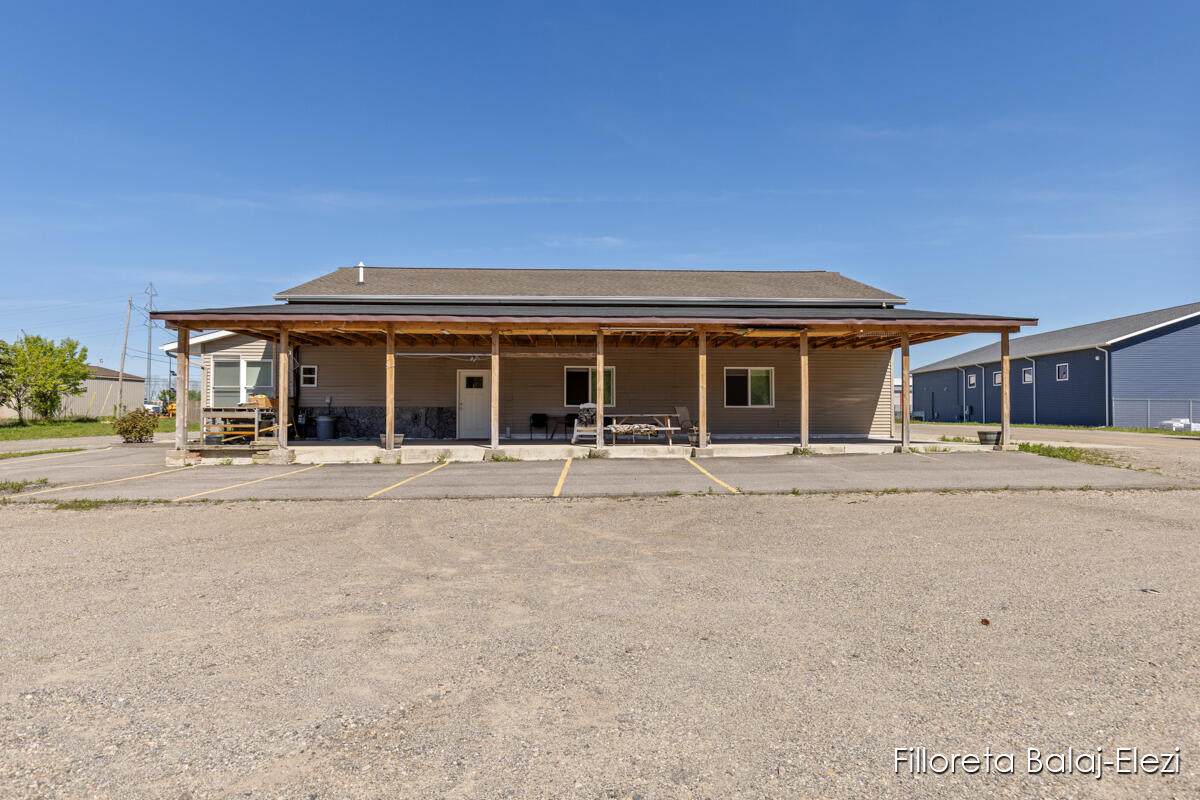 6105 Paris Avenue - Photo 1