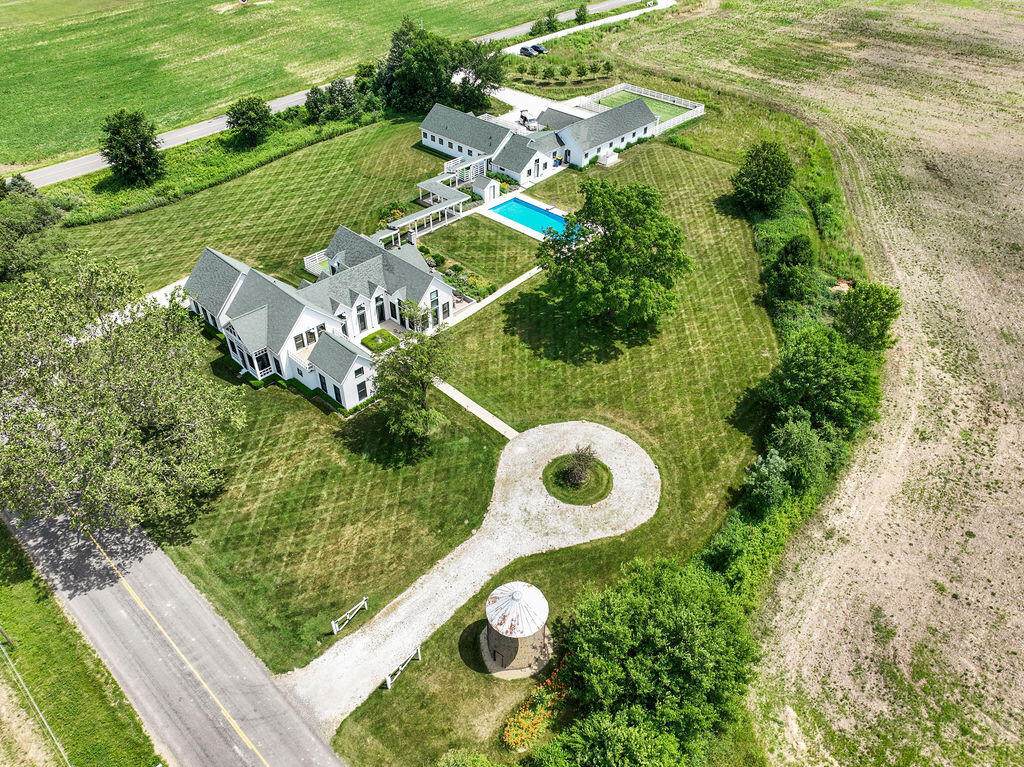15337 Pardee Road - Photo 1