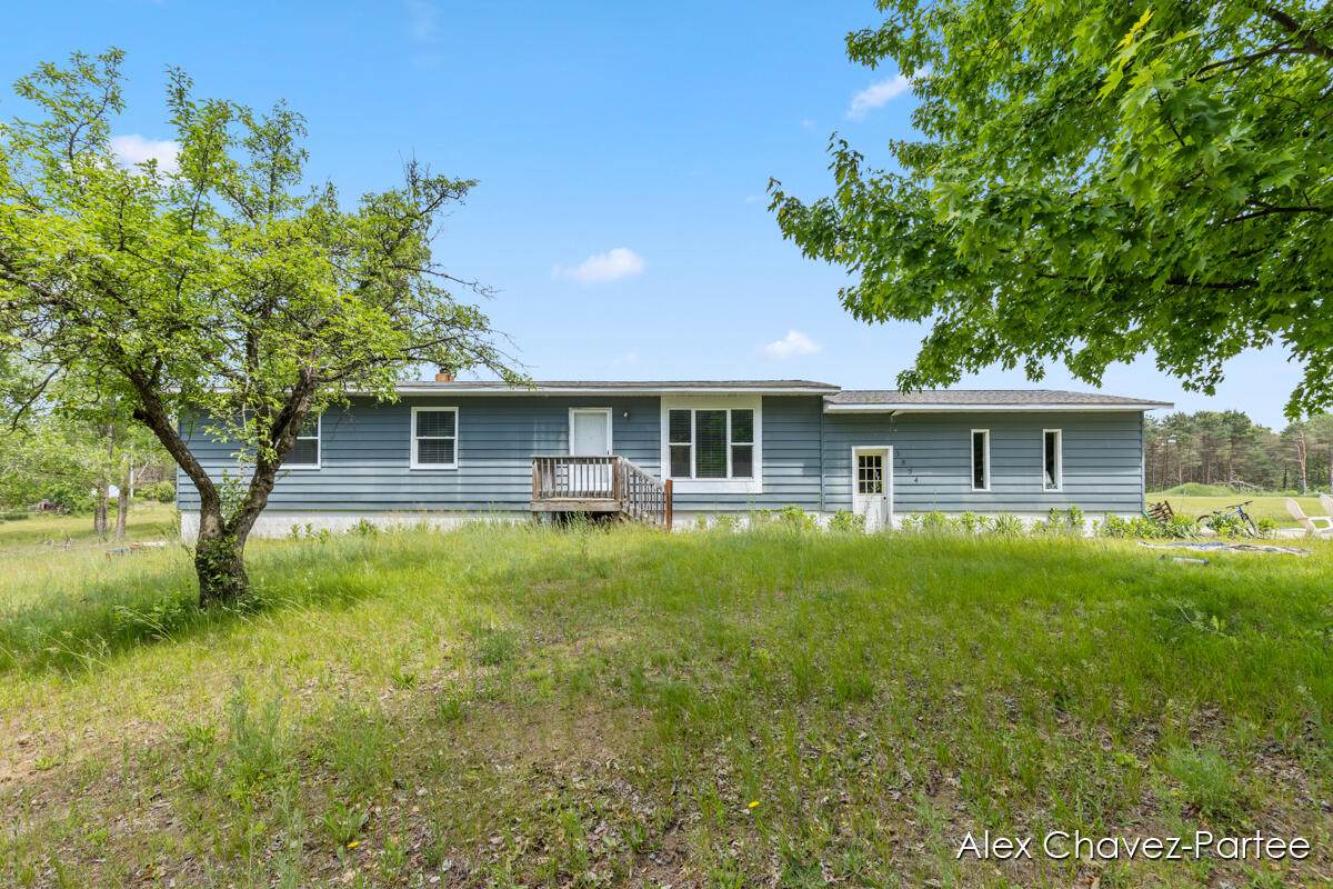 3854 Ryerson Road - Photo 1