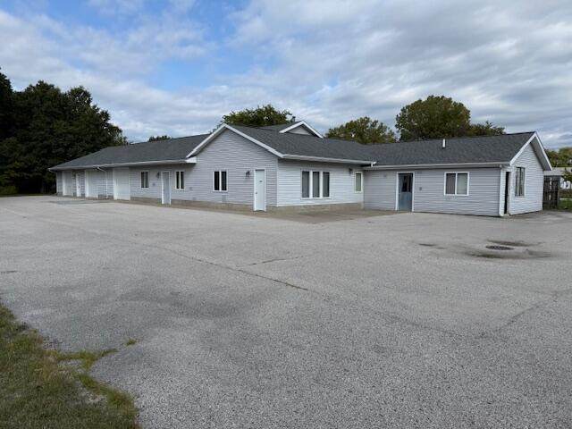 2865 Whitehall Road - Photo 1