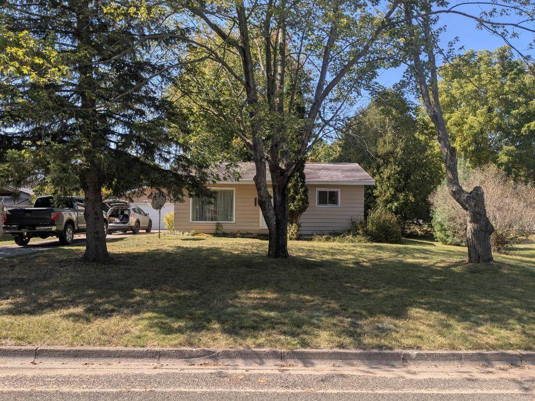 9048 Kaleva Street - Photo 1