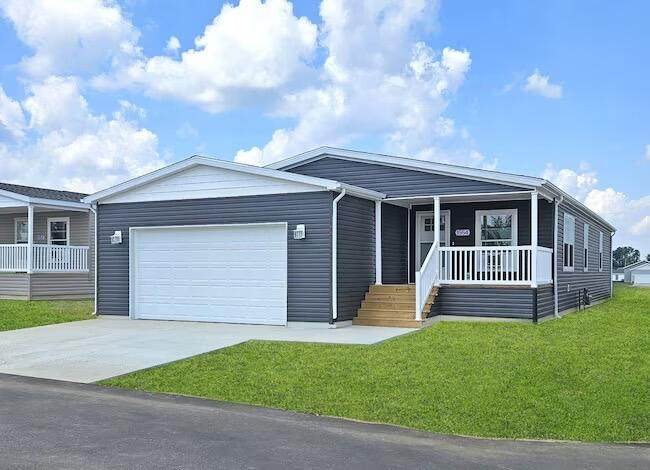 1554 Dover Drive - Photo 1