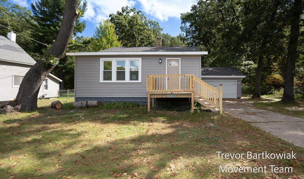 2624 Holton Road - Photo 1