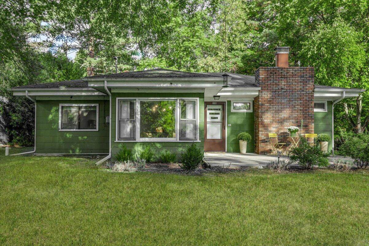 310 Detroit Street - Photo 1