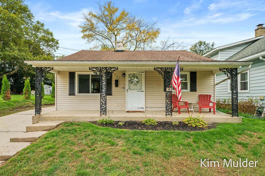 931 Frederick Avenue - Photo 1