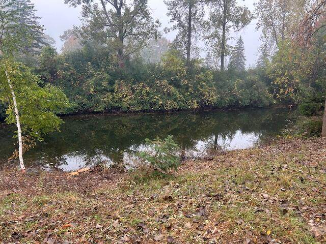 7125 Holiday Drive - Photo 1