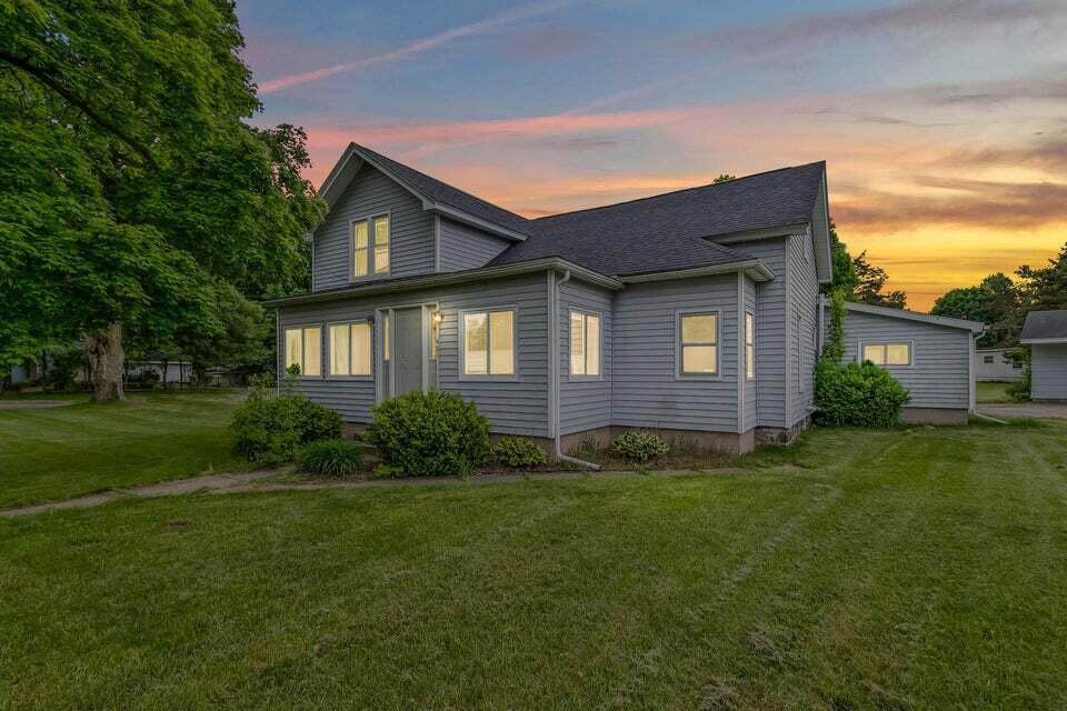 401 Saint Joseph Street - Photo 1