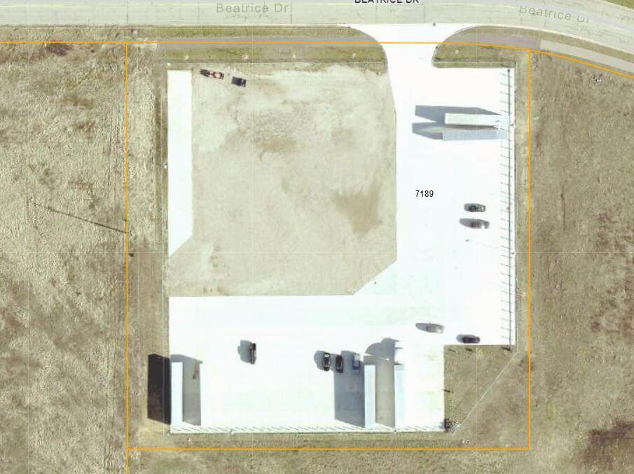 7189 Beatrice Drive - Photo 1