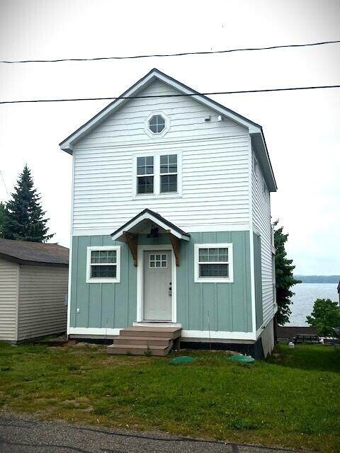 10606 Lake Street - Photo 1