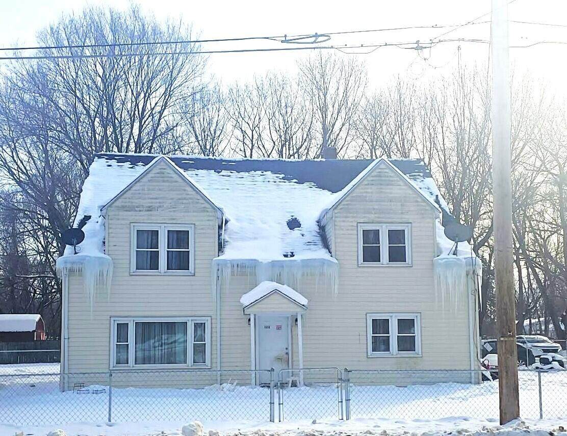 1636 Britain Avenue - Photo 1